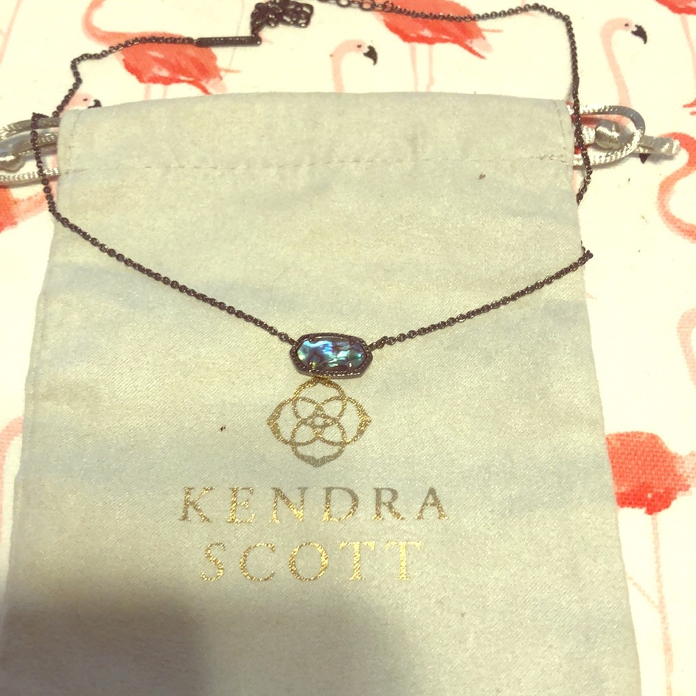 Kendra Scott Elisa necklace